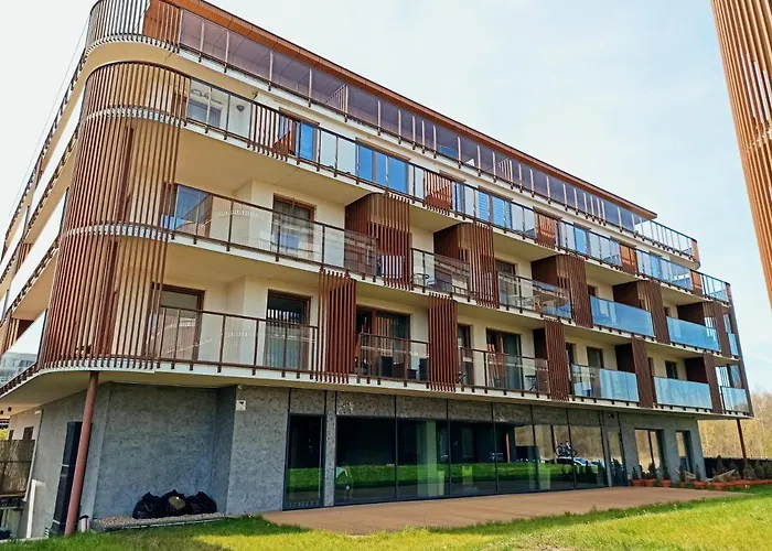 Lulu Apartments - FRIDA - Apartament dwupokojowy blisko morza - Resort Kołobrzeg parking i basen z sauną w cenie